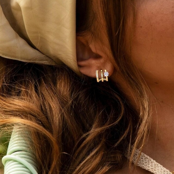 14kt gold plated hoop earrings - Picture 3 of 4